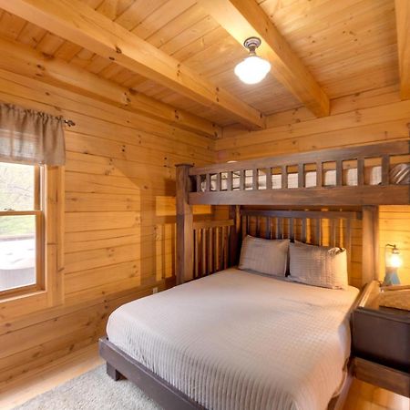 Creekside Bryson City Cabin With Private Hot Tub Eksteriør bilde