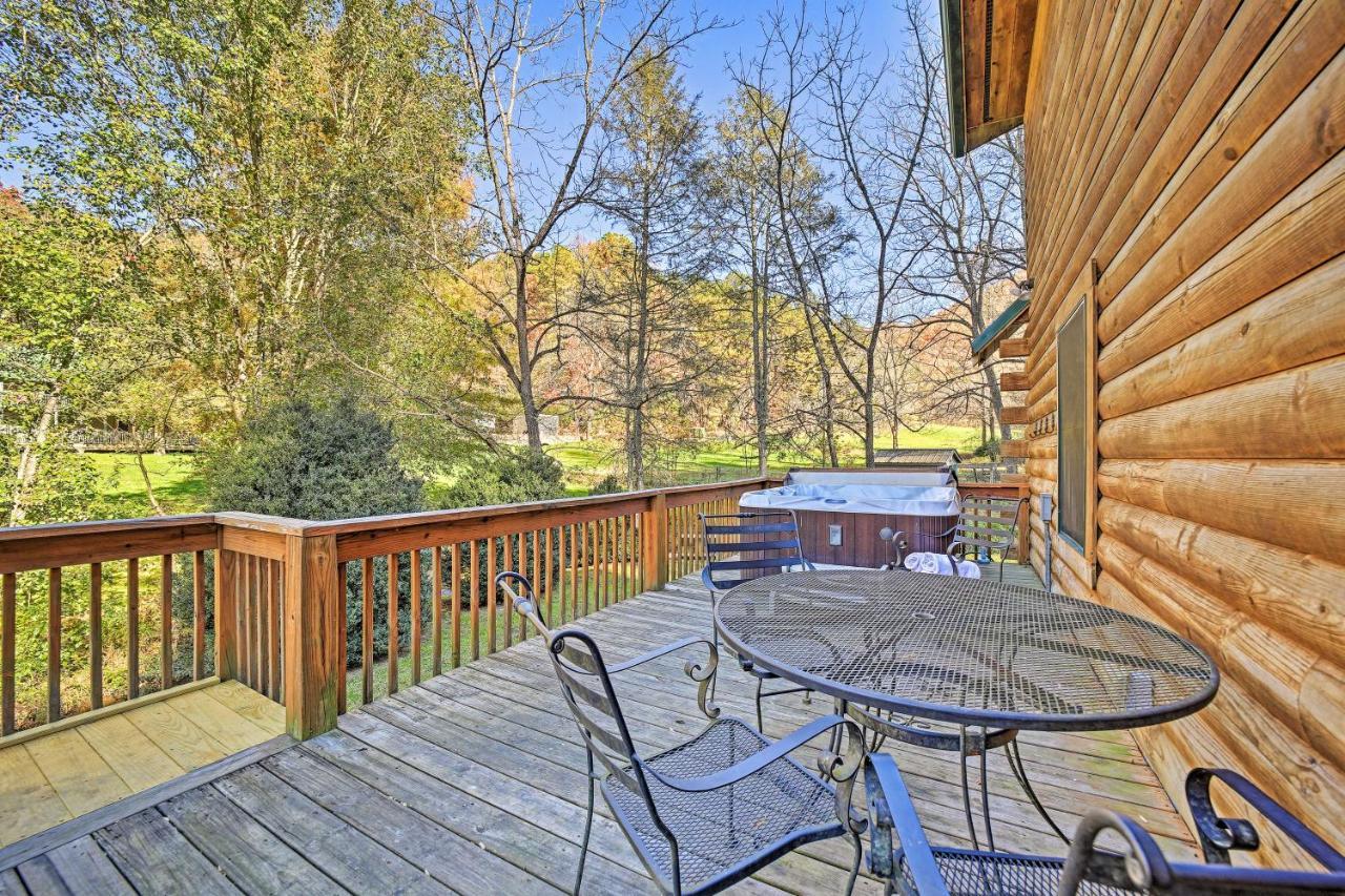 Creekside Bryson City Cabin With Private Hot Tub Villa Eksteriør bilde