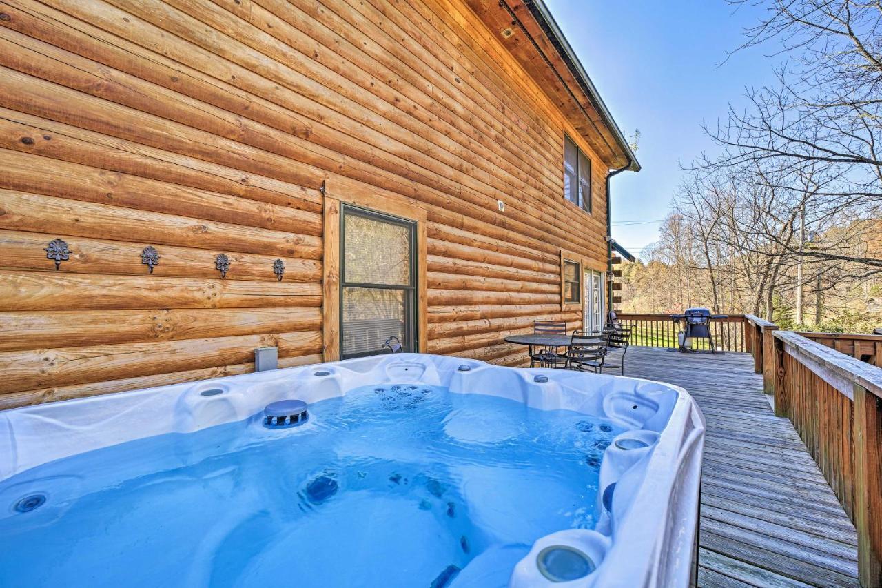 Creekside Bryson City Cabin With Private Hot Tub Eksteriør bilde