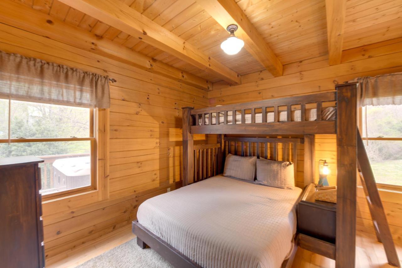 Creekside Bryson City Cabin With Private Hot Tub Eksteriør bilde